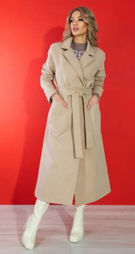 Лаконичное пальто с накладными карманами
